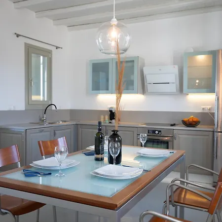 Ultramare 2 Door Sea View With Pool